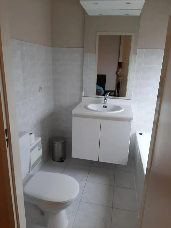 Appartement Vlakbij Zee En Duinen Bredene 0*,
