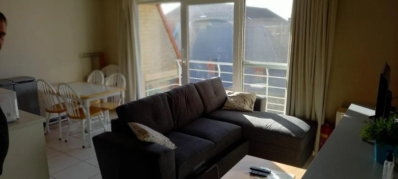 Appartement Vlakbij Zee En Duinen Bredene 0*,