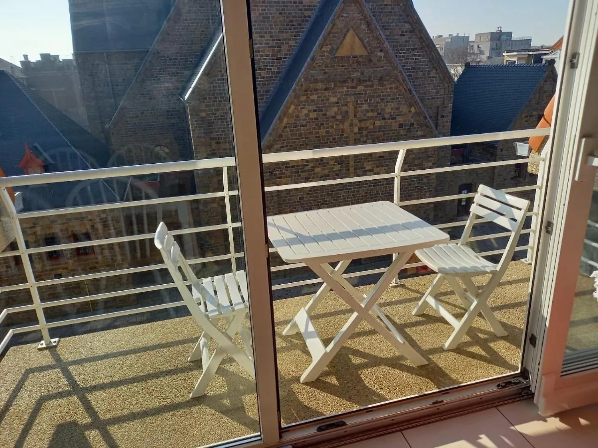 Appartement Vlakbij Zee En Duinen Bredene Belgium