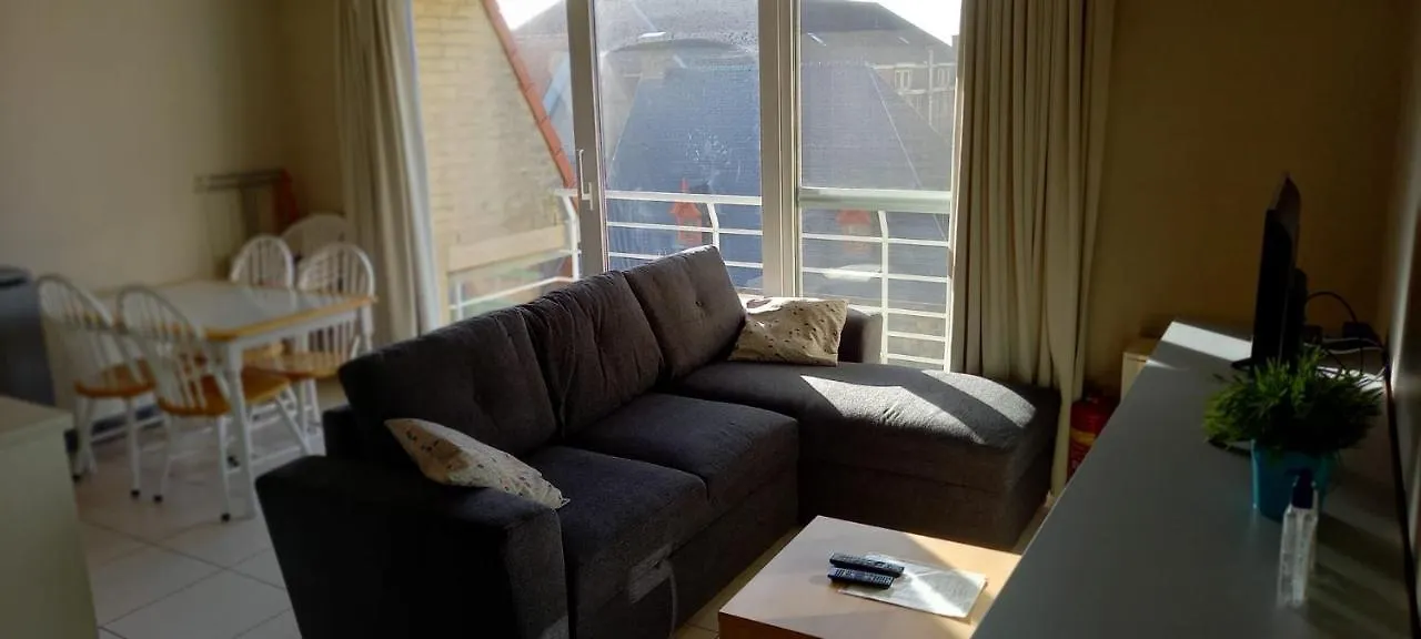 Appartement Vlakbij Zee En Duinen Bredene Apartment